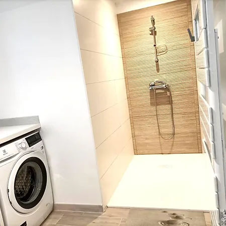 Nyaraló Maison Charmante A Avec Grand Jardin