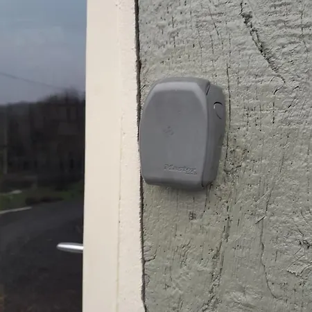 Maison Charmante A Avec Grand Jardin