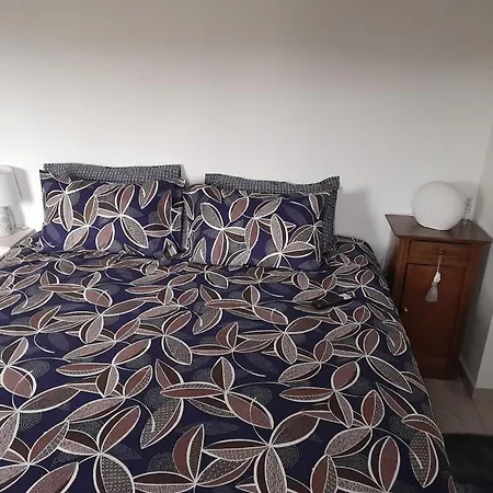 Hébergement de vacances Maison Charmante à Avec Grand Jardin Offranville