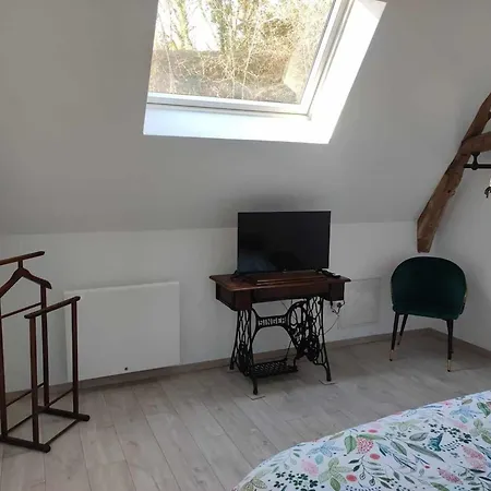 Maison Charmante à Avec Grand Jardin Hébergement de vacances Offranville