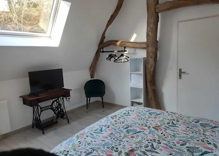 Maison Charmante A Avec Grand Jardin *