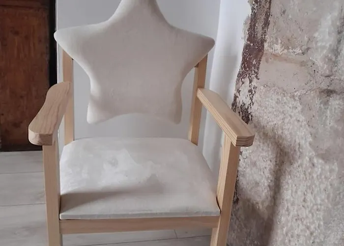 Maison Charmante A Avec Grand Jardin *