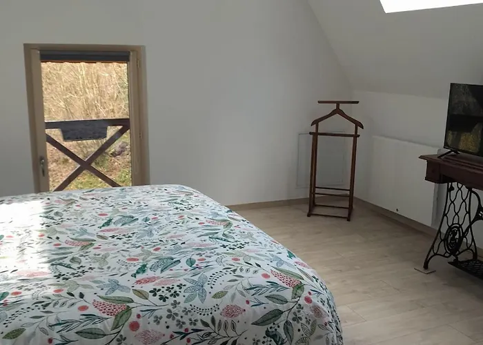 Maison Charmante A Avec Grand Jardin Holiday home *