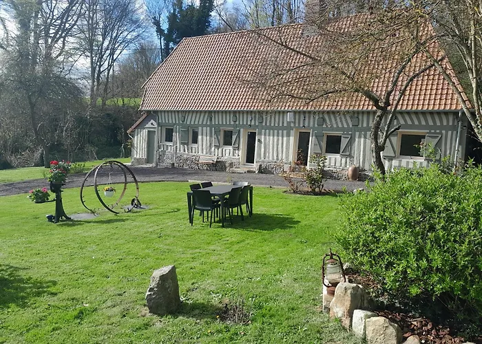 Maison Charmante A Avec Grand Jardin Holiday home Offranville