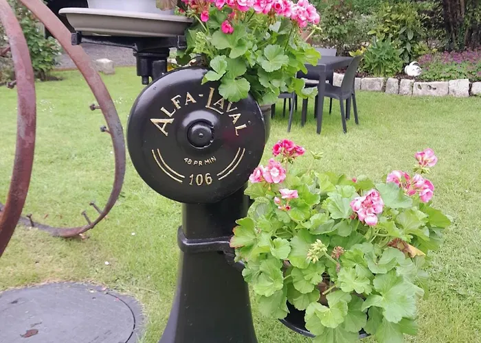 Maison Charmante A Avec Grand Jardin Holiday home Offranville